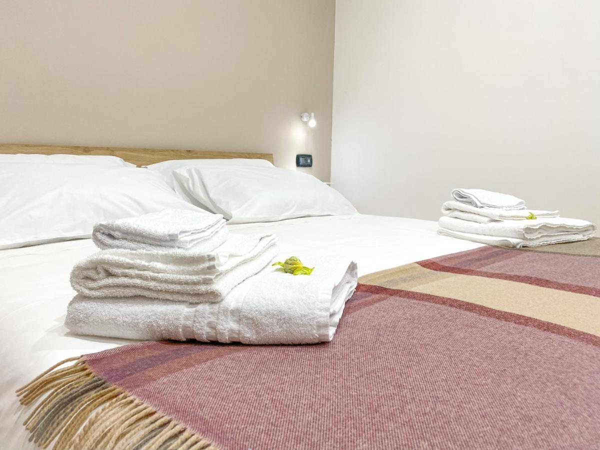 Domus Pisanelli Otel Napoli Dış mekan fotoğraf